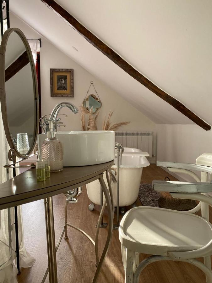 Alojamento de Acomodação e Pequeno-almoço El Balcon Del Eume, Cantina Rio Coves